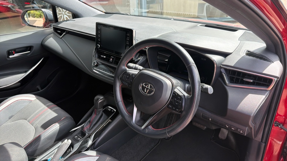 Toyota Corolla 1.8 VVT-i Hybrid GR Sport 5dr CVT Hybrid Hatchback - Image 34