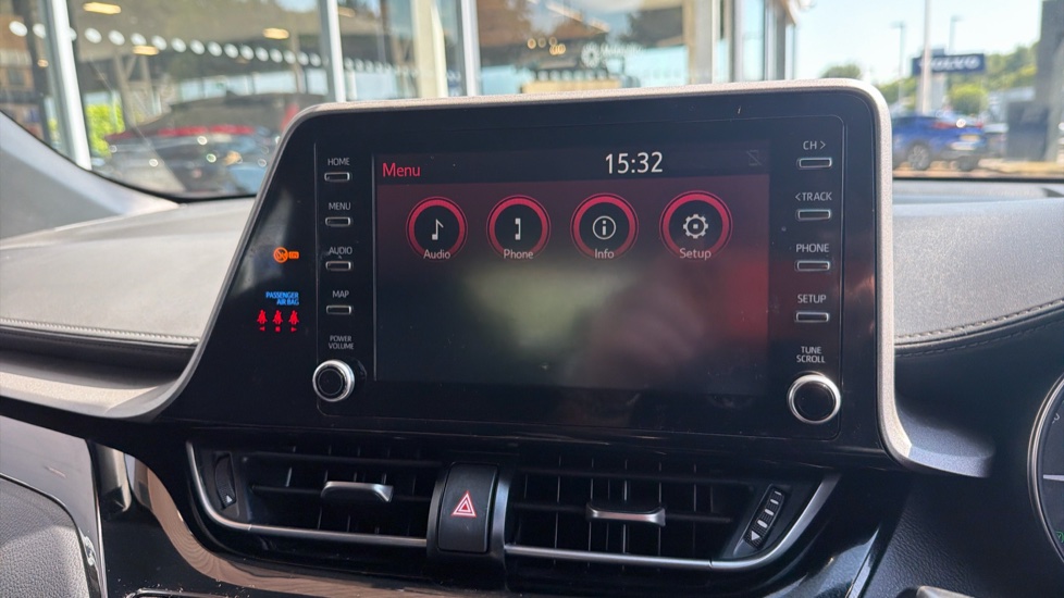 Toyota C-HR 1.8 Hybrid Icon 5dr CVT Hybrid Hatchback - Image 9