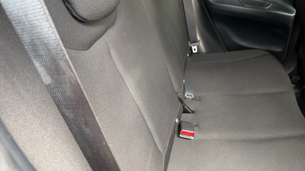 Toyota Aygo X 1.0 VVT-i Edge 5dr Auto Petrol Hatchback - Image 14