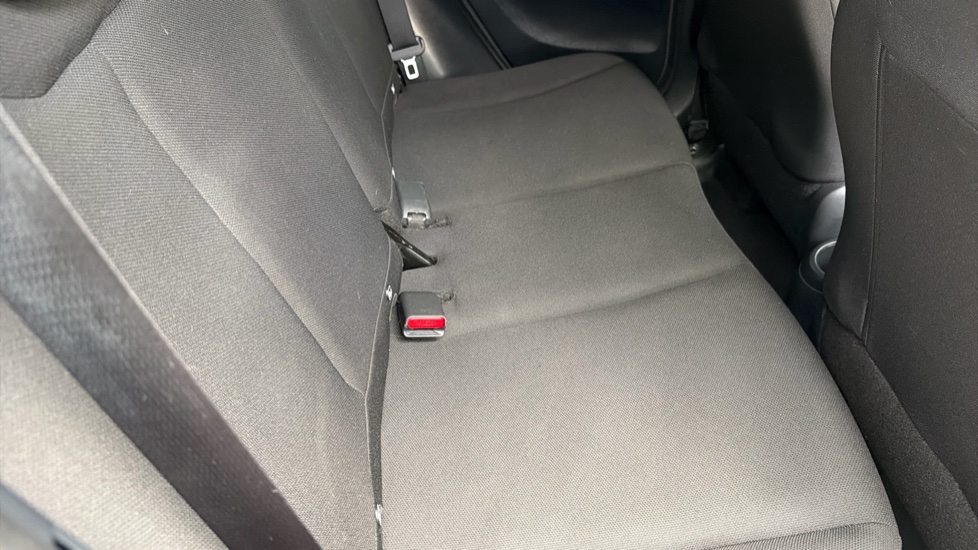 Toyota Aygo X 1.0 VVT-i Edge 5dr Auto Petrol Hatchback - Image 17