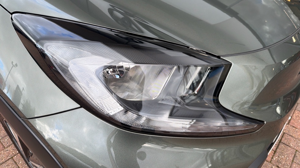 Toyota Aygo X 1.0 VVT-i Edge 5dr Auto Petrol Hatchback - Image 20
