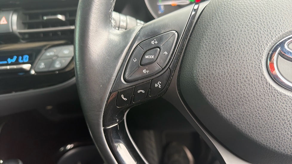 Toyota C-HR 1.8 Hybrid Excel 5dr CVT Hybrid Hatchback - Image 36