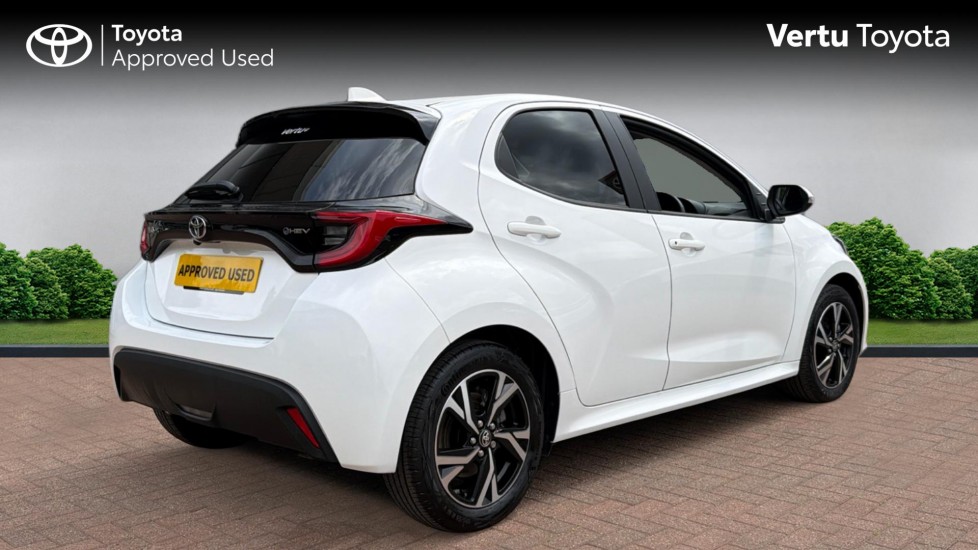 Toyota Yaris 1.5 Hybrid Design 5dr CVT Hybrid Hatchback - Image 2