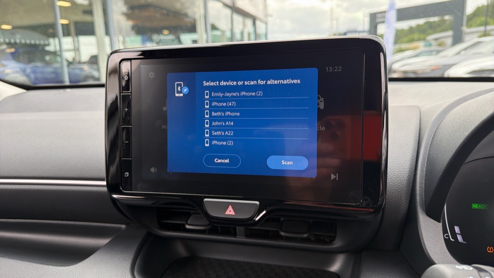 Toyota Yaris 1.5 Hybrid Design 5dr CVT Hybrid Hatchback - Image 29