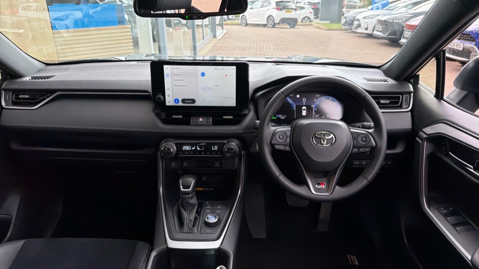 Toyota RAV4 2.5 VVT-i Hybrid GR Sport 5dr CVT Hybrid Estate - Image 6