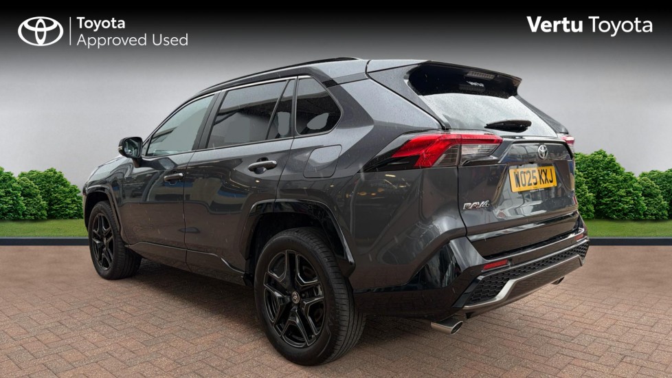 Toyota RAV4 2.5 PHEV GR Sport 5dr CVT Estate - Image 4