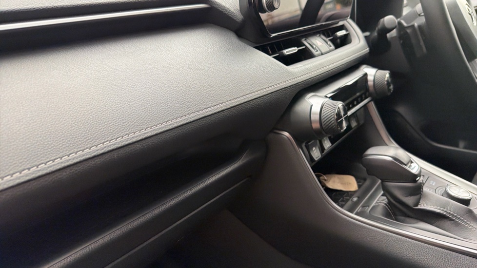 Toyota RAV4 2.5 PHEV GR Sport 5dr CVT Estate - Image 16