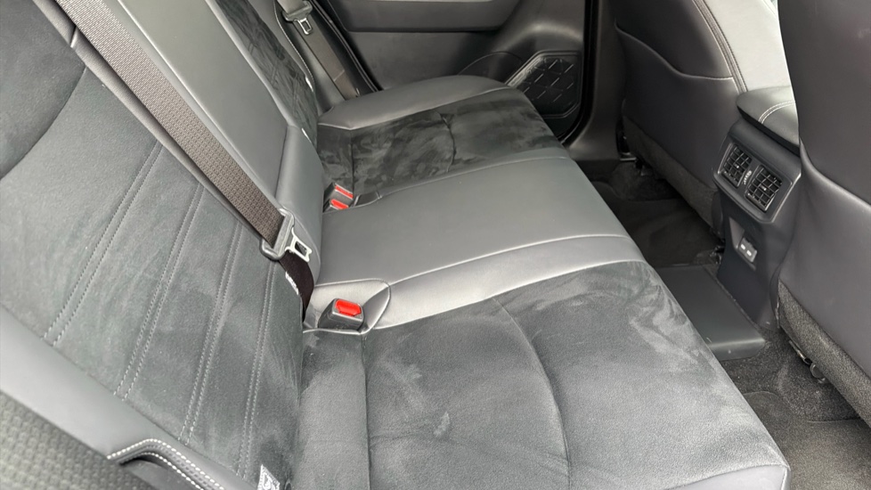 Toyota RAV4 2.5 PHEV GR Sport 5dr CVT Estate - Image 17