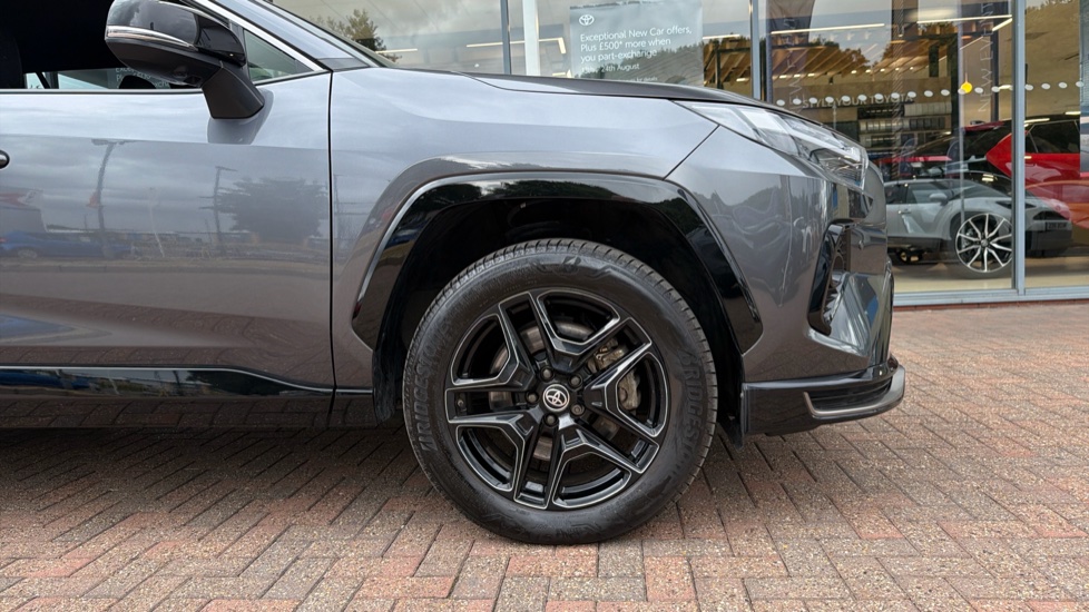 Toyota RAV4 2.5 PHEV GR Sport 5dr CVT Estate - Image 25