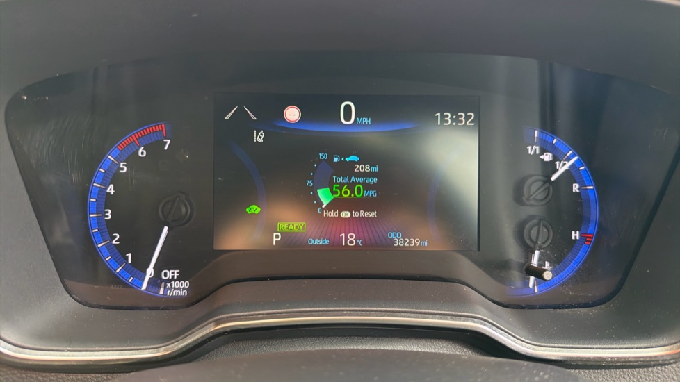Toyota Corolla 1.8 VVT-i Hybrid Trek 5dr CVT Hybrid Estate - Image 11