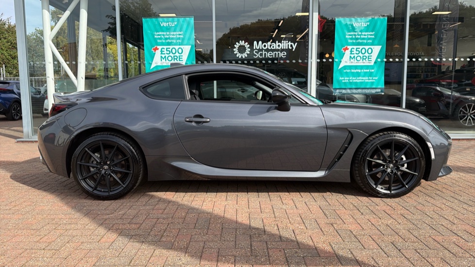 Toyota Gr86 2.4 D-4S 2dr Petrol Coupe - Image 23