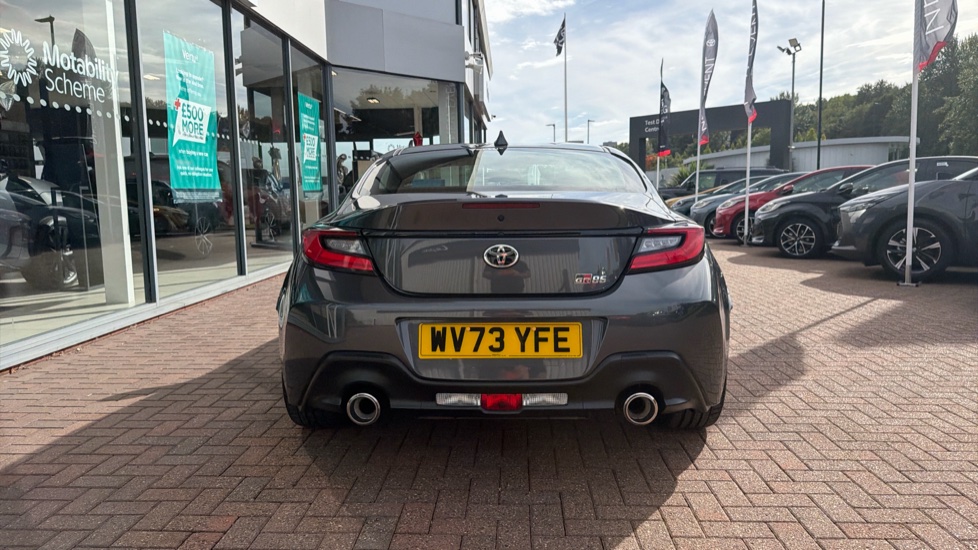 Toyota Gr86 2.4 D-4S 2dr Petrol Coupe - Image 26