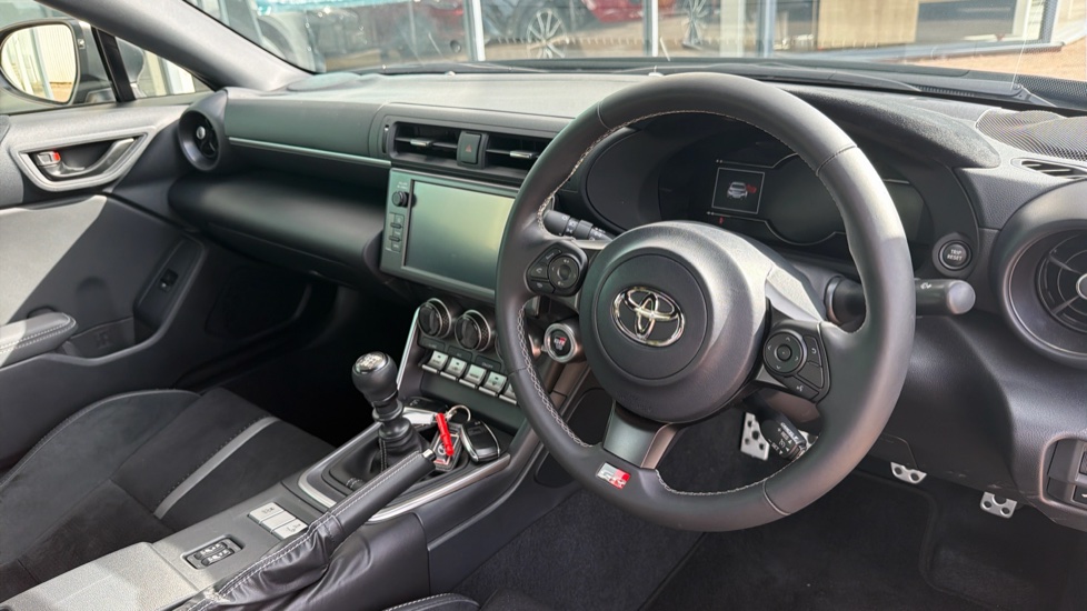 Toyota Gr86 2.4 D-4S 2dr Petrol Coupe - Image 34