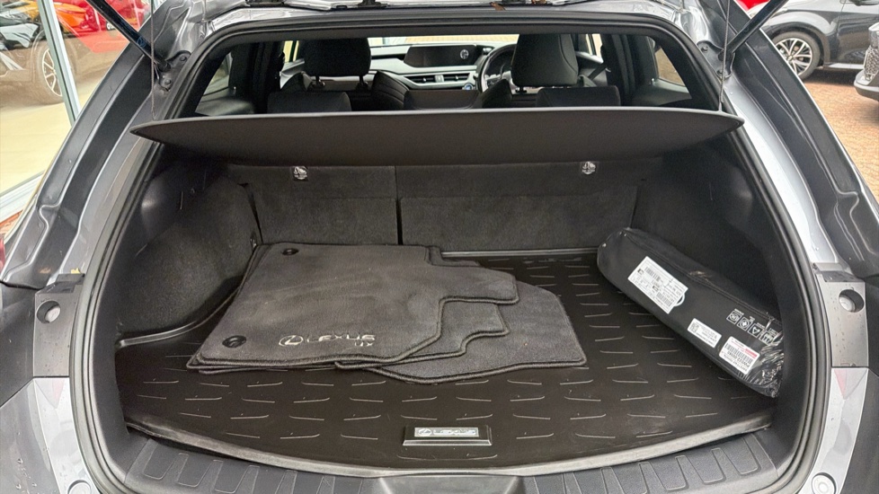 Lexus UX 250h 2.0 F-Sport 5dr CVT [Premium Plus] Hybrid Hatchback - Image 13