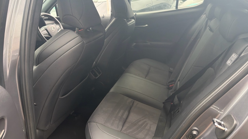 Lexus UX 250h 2.0 F-Sport 5dr CVT [Premium Plus] Hybrid Hatchback - Image 15