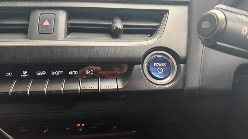 Lexus UX 250h 2.0 F-Sport 5dr CVT [Premium Plus] Hybrid Hatchback - Image 16