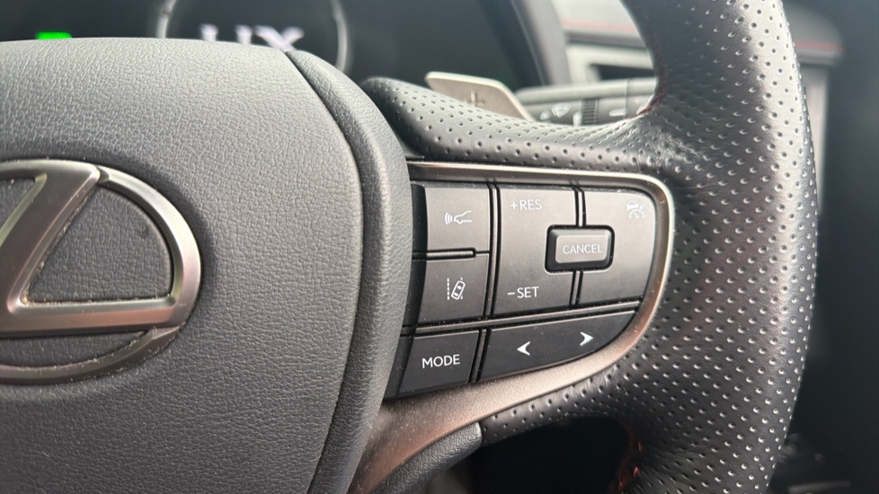 Lexus UX 250h 2.0 F-Sport 5dr CVT [Premium Plus] Hybrid Hatchback - Image 39