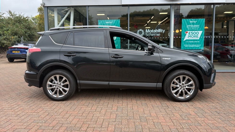 Toyota RAV4 2.5 VVT-i Hybrid Excel TSS 5dr CVT Hybrid Estate - Image 23