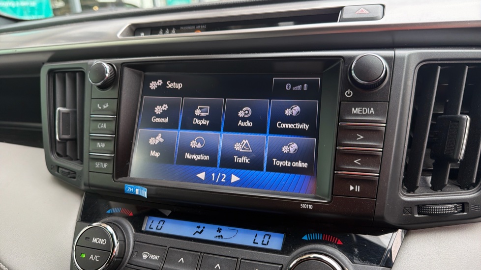 Toyota RAV4 2.5 VVT-i Hybrid Excel TSS 5dr CVT Hybrid Estate - Image 31