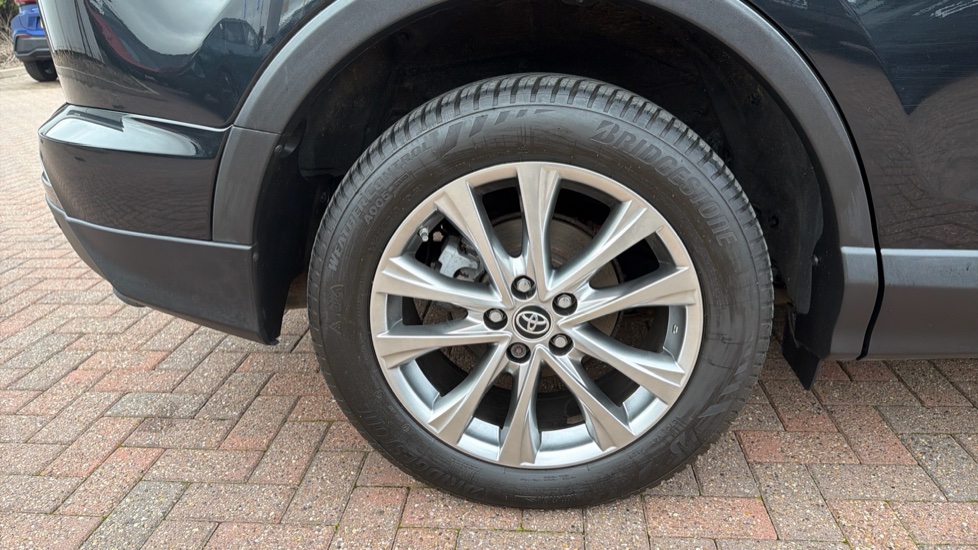 Toyota RAV4 2.5 VVT-i Hybrid Excel TSS 5dr CVT Hybrid Estate - Image 45