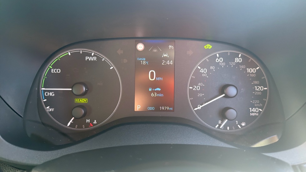 Toyota Yaris 1.5 Hybrid Icon 5dr CVT Hybrid Hatchback - Image 11