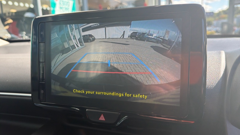 Toyota Yaris 1.5 Hybrid Icon 5dr CVT Hybrid Hatchback - Image 33