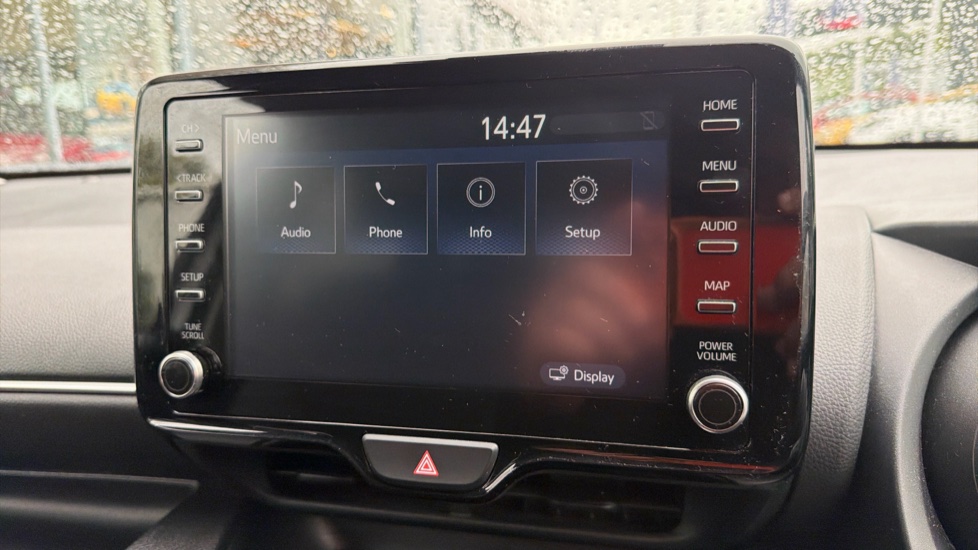 Toyota Yaris 1.5 Hybrid Design 5dr CVT Hybrid Hatchback - Image 31