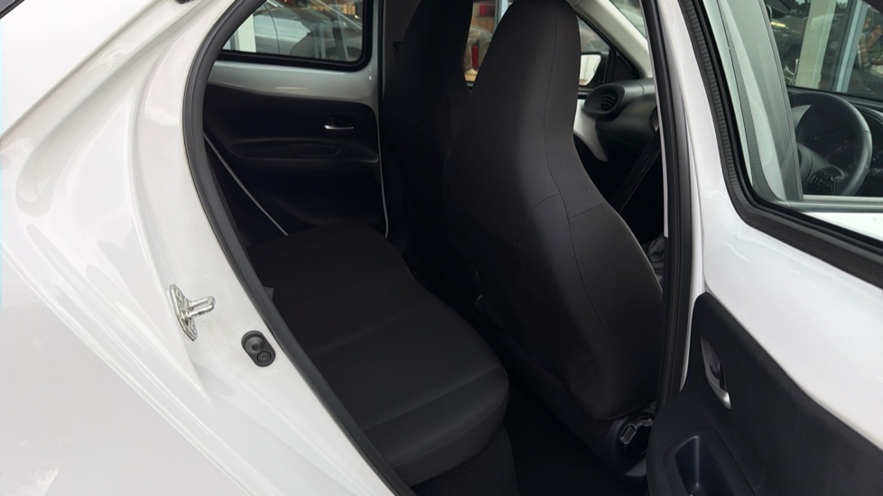 Toyota Aygo X 1.0 VVT-i Pure 5dr Auto Petrol Hatchback - Image 8