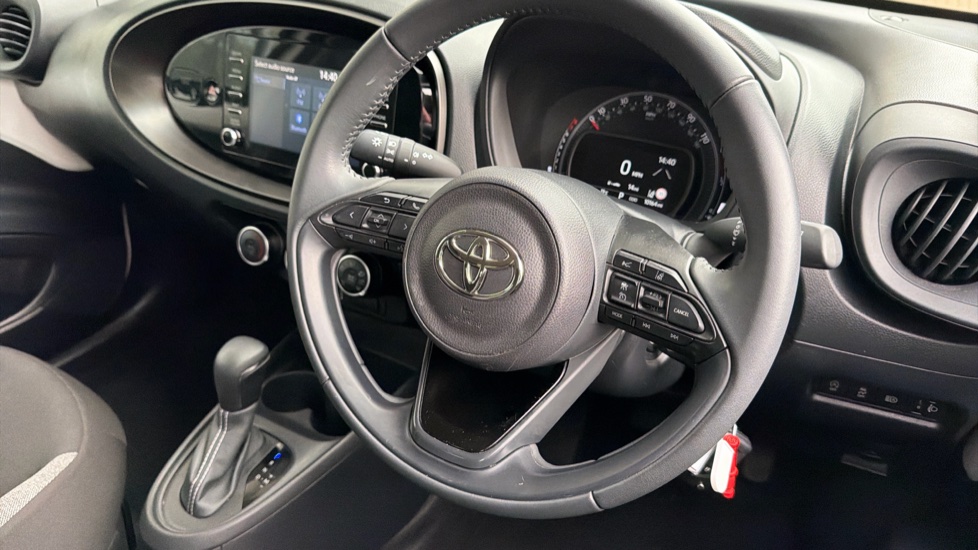 Toyota Aygo X 1.0 VVT-i Pure 5dr Auto Petrol Hatchback - Image 10