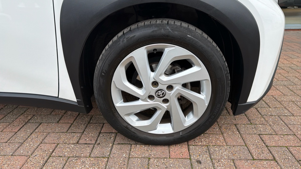 Toyota Aygo X 1.0 VVT-i Pure 5dr Auto Petrol Hatchback - Image 40