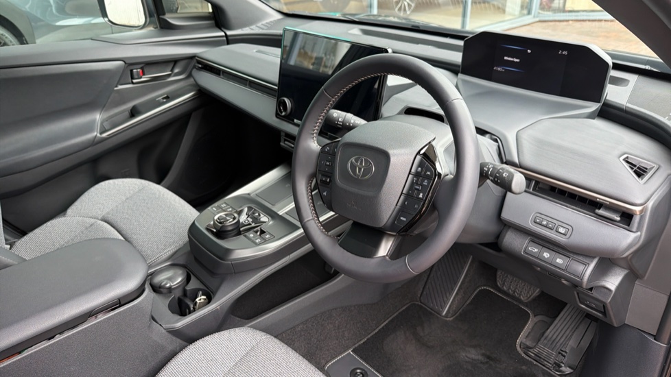 Toyota bZ4X Touring 165kW Design 75kWh 5dr Auto Electric Estate - Image 34