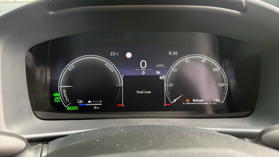 Toyota C-HR 2.0 PHEV Design 5dr CVT Hatchback - Image 11