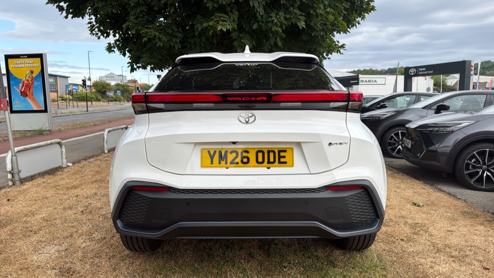 Toyota C-HR 2.0 PHEV Design 5dr CVT Hatchback - Image 26