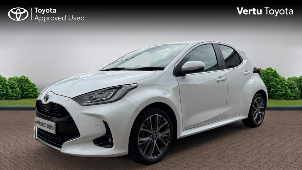 Toyota Yaris 1.5 Hybrid Excel 5dr CVT Hybrid Hatchback - Image 3