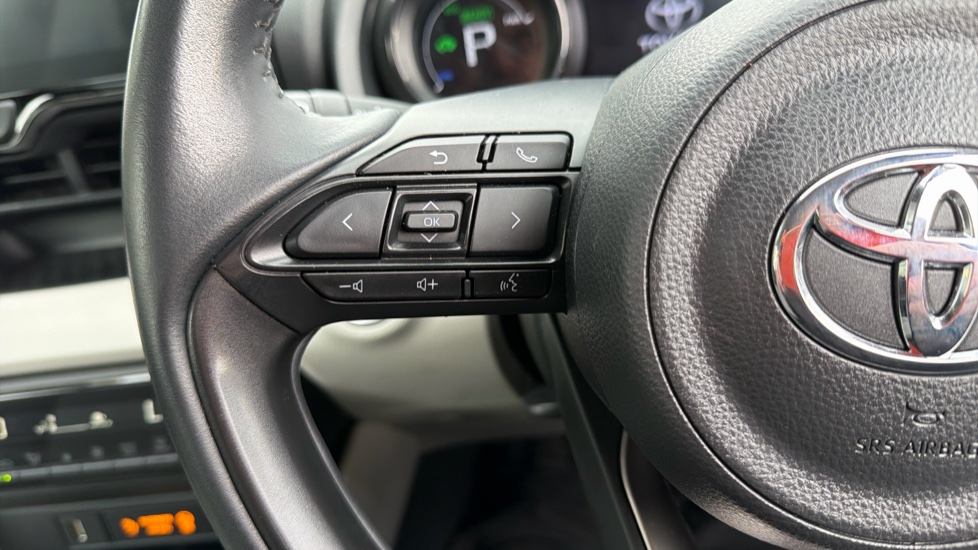 Toyota Yaris 1.5 Hybrid Excel 5dr CVT Hybrid Hatchback - Image 36