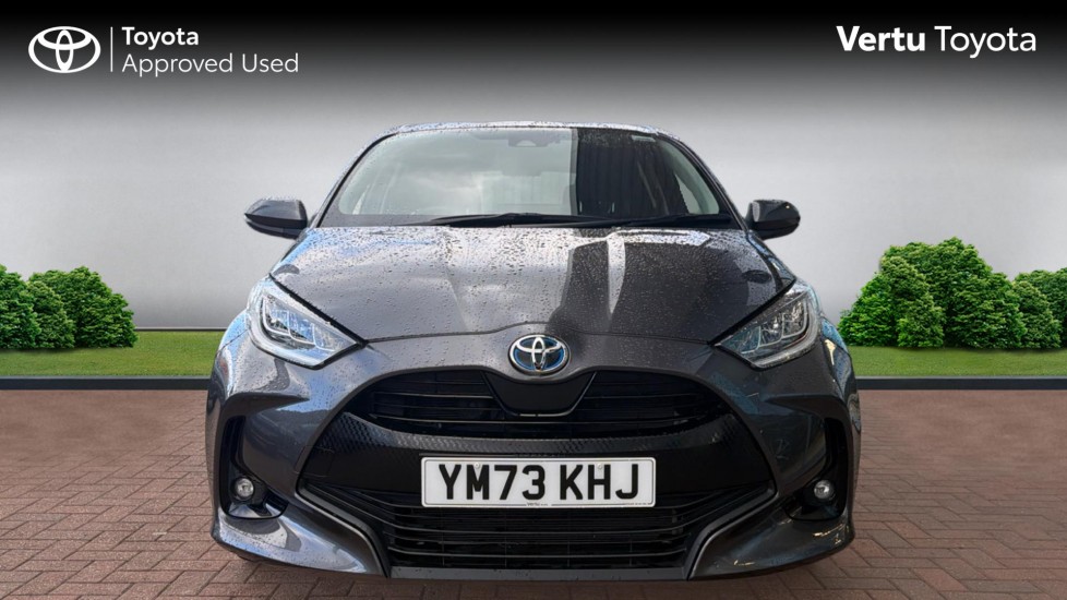 Toyota Yaris 1.5 Hybrid Design 5dr CVT Hybrid Hatchback - Image 22
