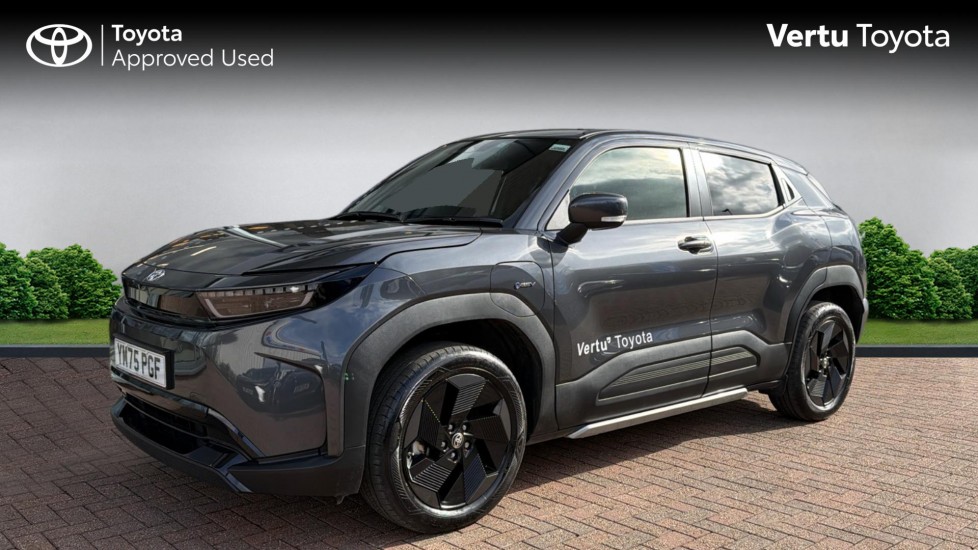 Toyota Urbancruiser 128kW Design 61kWh 5dr Auto Electric Estate - Image 3