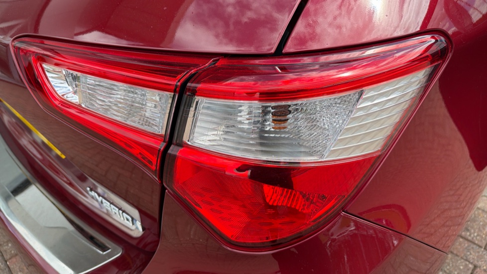 Toyota Yaris 1.5 Hybrid Y20 5dr CVT [Bi-tone] Hybrid Hatchback - Image 21