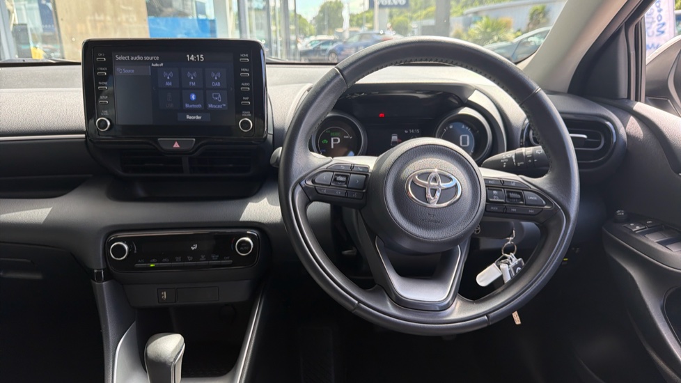 Toyota Yaris 1.5 Hybrid Design 5dr CVT Hybrid Hatchback - Image 10