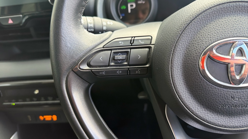 Toyota Yaris 1.5 Hybrid Design 5dr CVT Hybrid Hatchback - Image 36