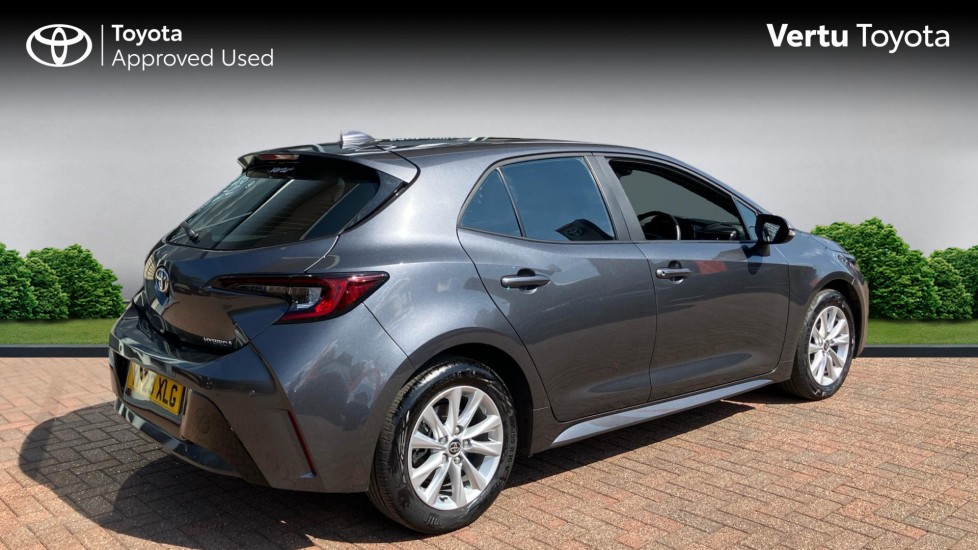 Toyota Corolla 1.8 Hybrid Icon 5dr CVT Hybrid Hatchback - Image 2