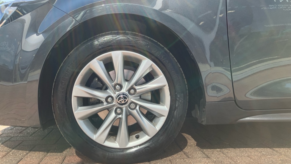 Toyota Corolla 1.8 Hybrid Icon 5dr CVT Hybrid Hatchback - Image 25