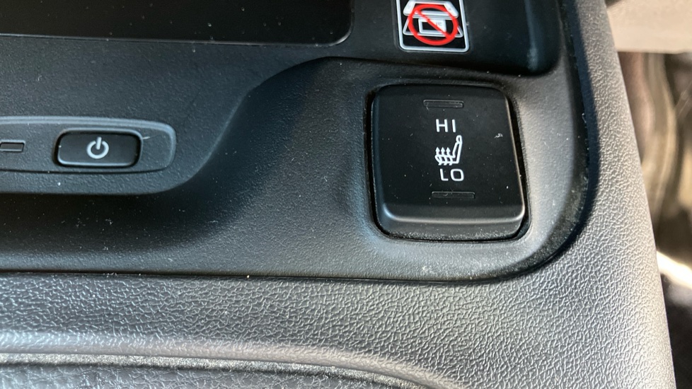 Toyota Corolla 1.8 Hybrid Icon 5dr CVT Hybrid Hatchback - Image 39
