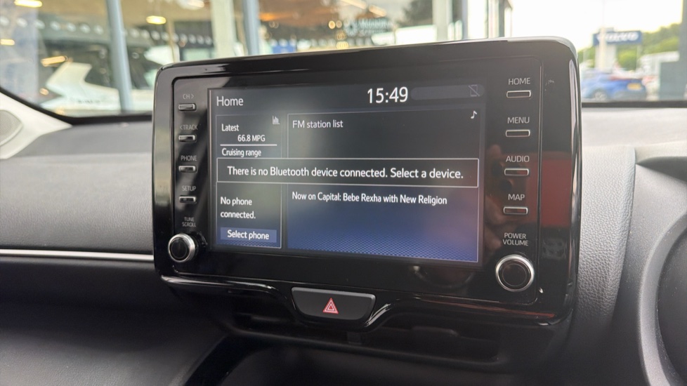 Toyota Yaris Cross 1.5 Hybrid Icon 5dr CVT Hybrid Estate - Image 29