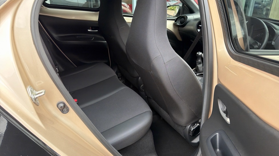 Toyota Aygo X 1.0 VVT-i Exclusive 5dr Petrol Hatchback - Image 8