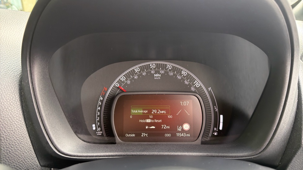 Toyota Aygo X 1.0 VVT-i Exclusive 5dr Petrol Hatchback - Image 11
