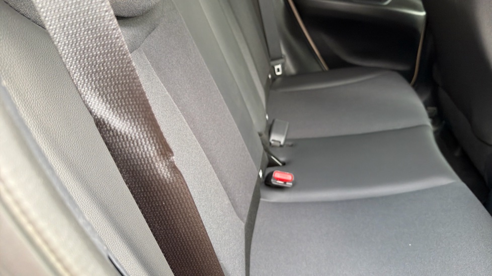 Toyota Aygo X 1.0 VVT-i Exclusive 5dr Petrol Hatchback - Image 14