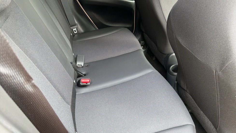 Toyota Aygo X 1.0 VVT-i Exclusive 5dr Petrol Hatchback - Image 17