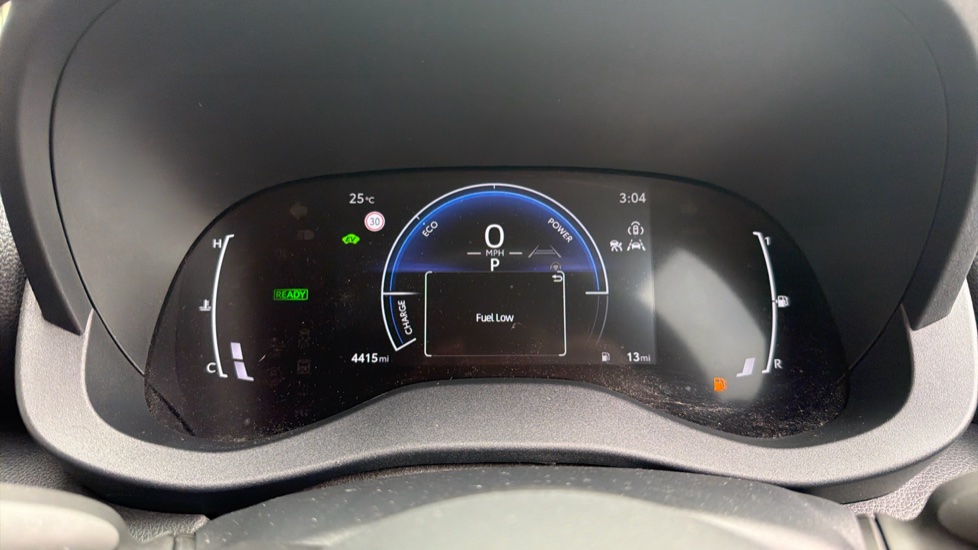 Toyota Yaris 1.5 Hybrid Design 5dr CVT Hybrid Hatchback - Image 11