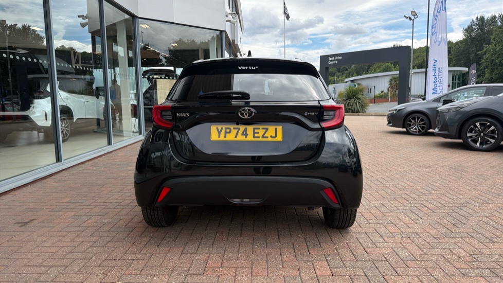 Toyota Yaris 1.5 Hybrid Design 5dr CVT Hybrid Hatchback - Image 26